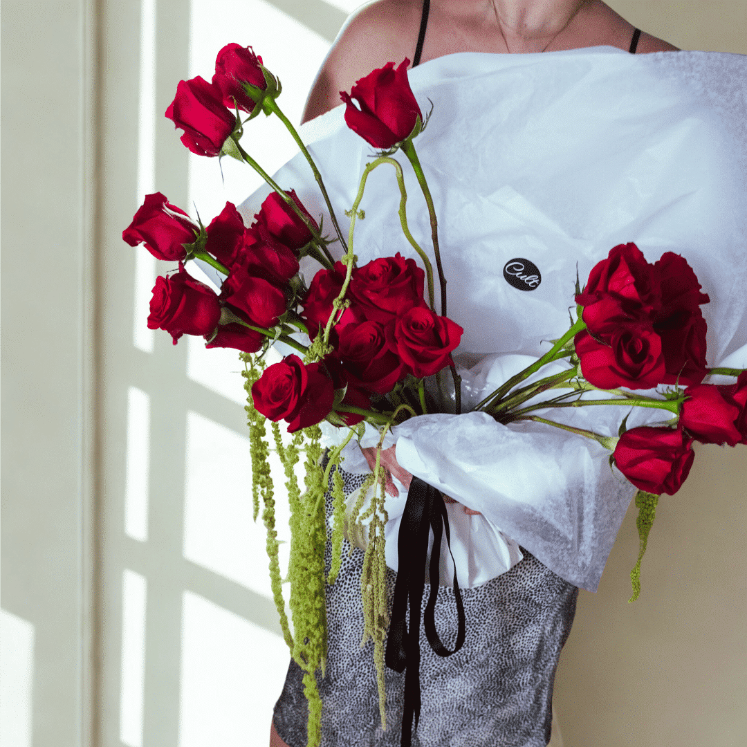 ROSE ABSOLUTE, hand-wrapped