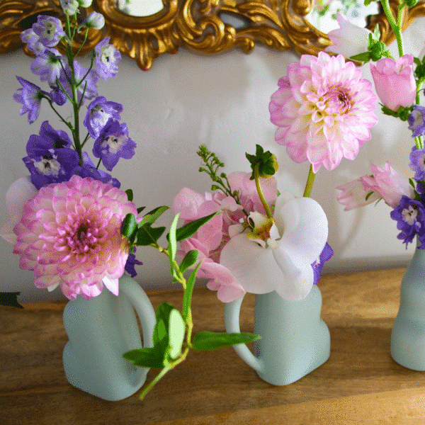 PETALINA BUD VASE FLOWER SUBSCRIPTION - SEASONAL - Image 4